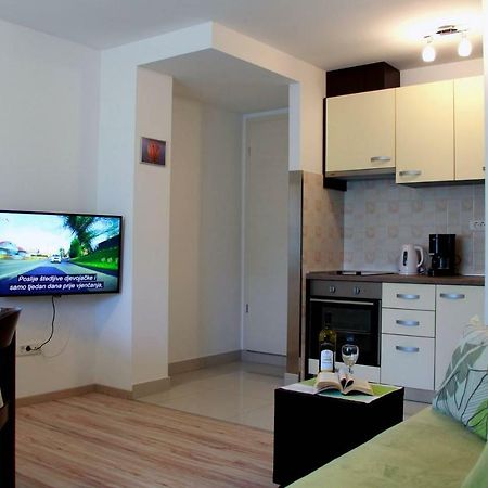 Apartment Ljubica Kastel Gomilica Kaštela 외부 사진