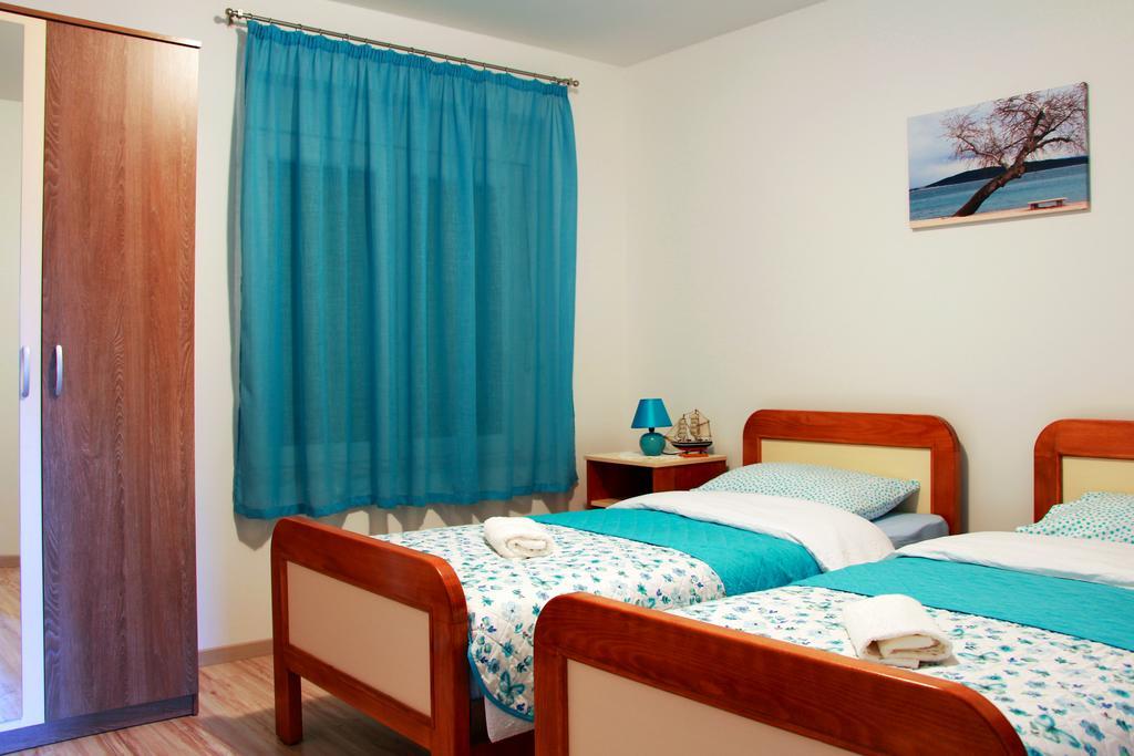 Apartment Ljubica Kastel Gomilica Kaštela 외부 사진
